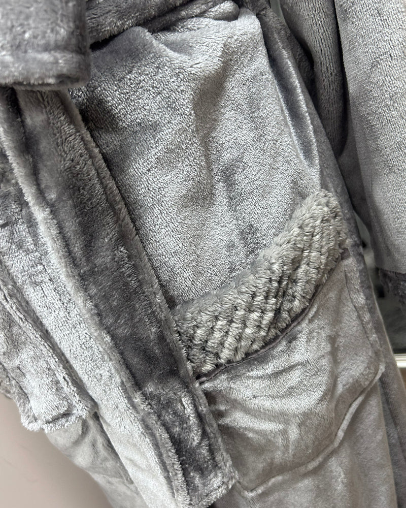Plush Soft Warm Fleece Robe - Grey
