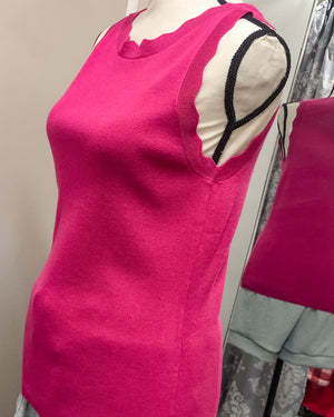 Scalloped Sleeveless Sweater Tank - Fuchsia