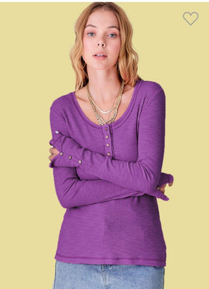 
            
                Load image into Gallery viewer, The Leah Top - Magenta
            
        